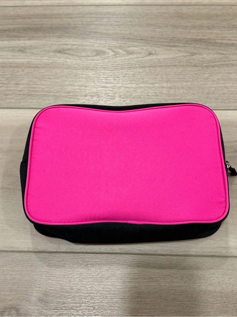 NWOT PRADA Candy Nylon Makeup/ Travel Case  Pink Cosmetic Bag  Valentines #7009